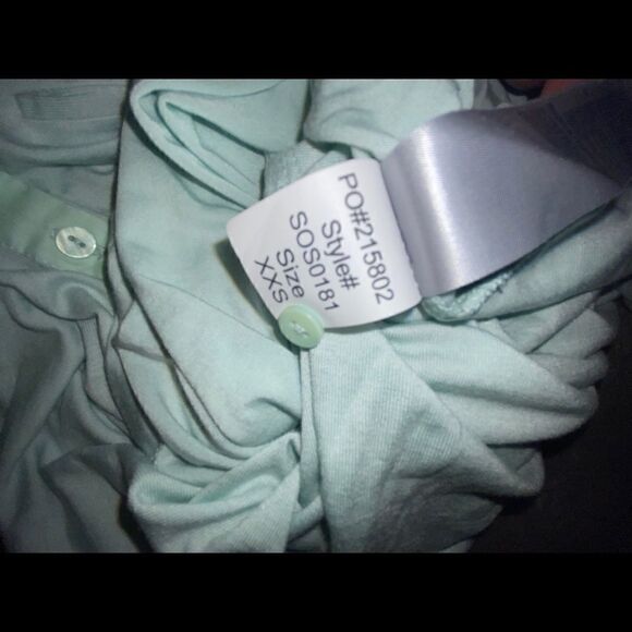 NWTs NYDJ Half Button Faux Pocket Shirt in Ambrosia Size XS - Picture 9 of 10